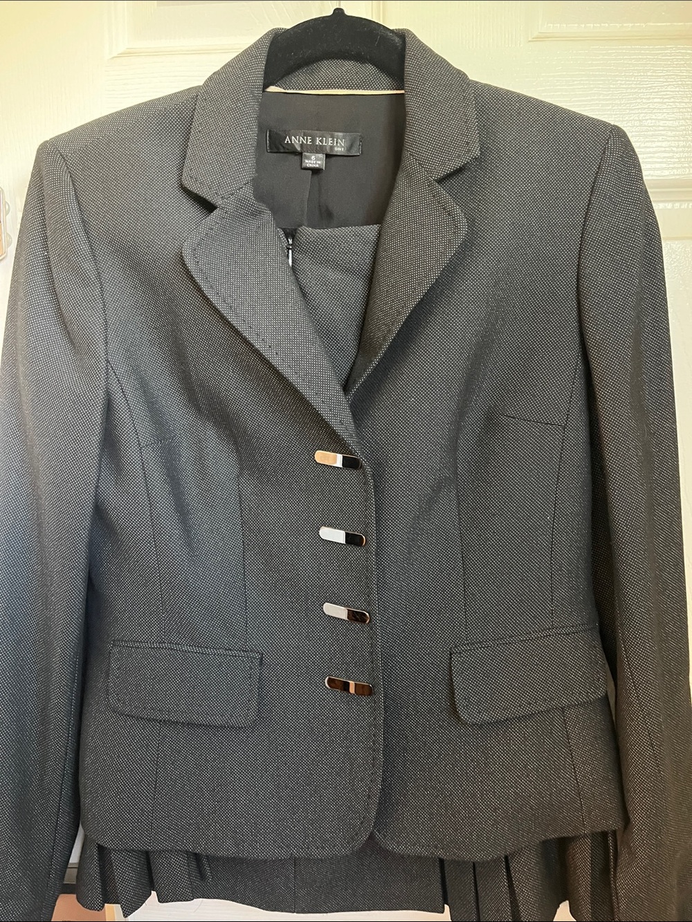 Anne Klein Dark Charcoal/Black Textured Women's Suit with metal Accents